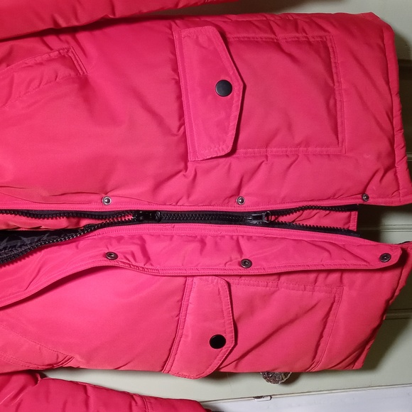 Women's Vergoodr bright cherry red & black winter coat small removable h… - Picture 5 of 8